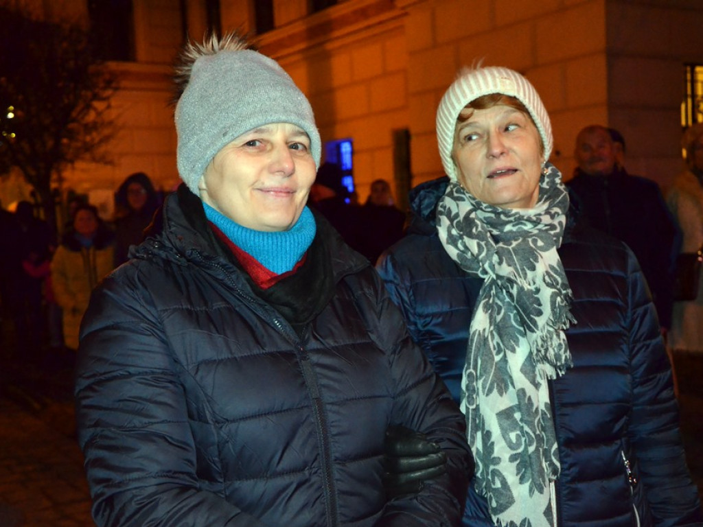 Happy New Year! Szampańska zabawa na miejskim rynku