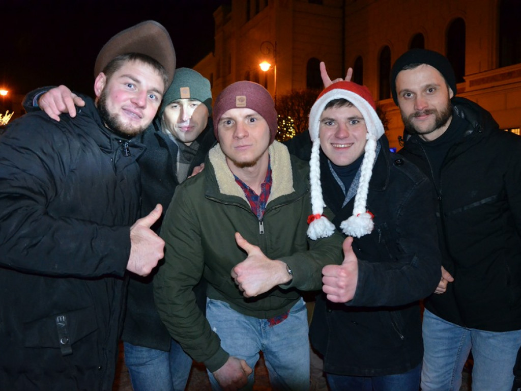 Happy New Year! Szampańska zabawa na miejskim rynku