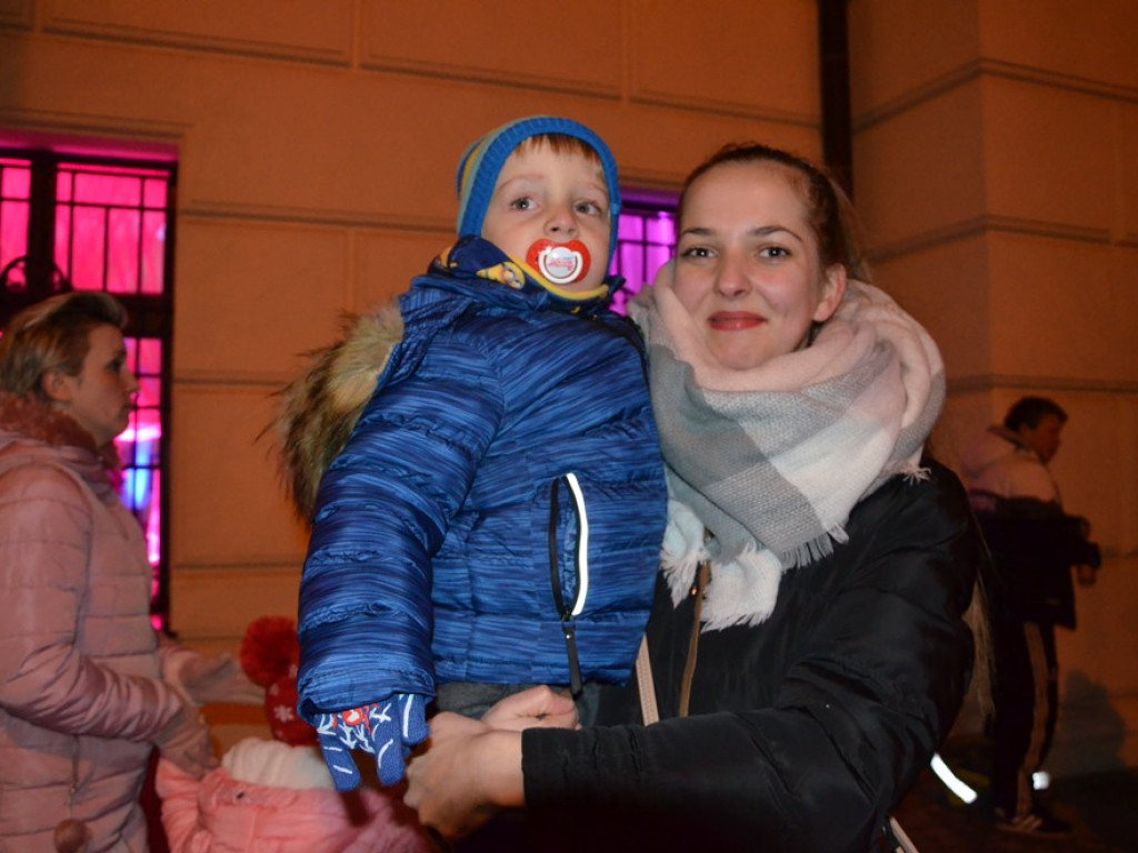 Happy New Year! Szampańska zabawa na miejskim rynku