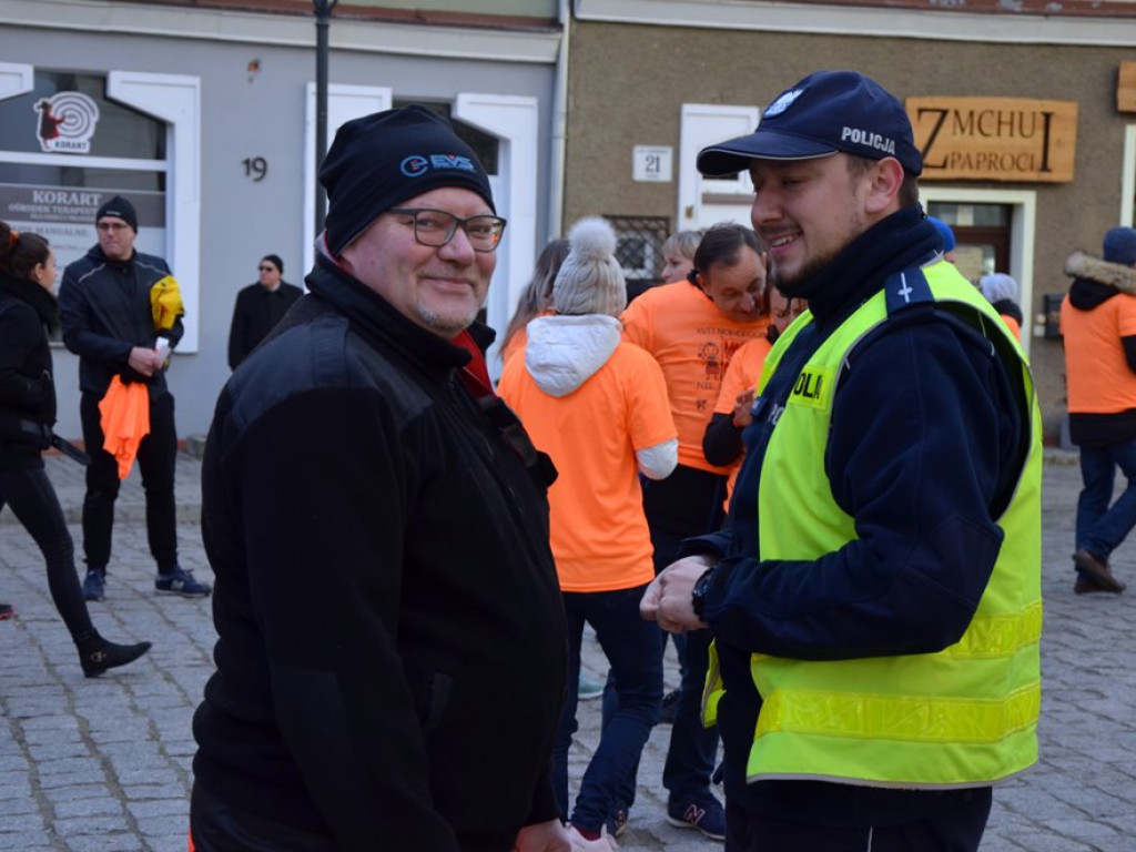Pobiegło ponad tysiąc osób. Zabrakło koszulek! Witaliśmy nowy rok na sportowo