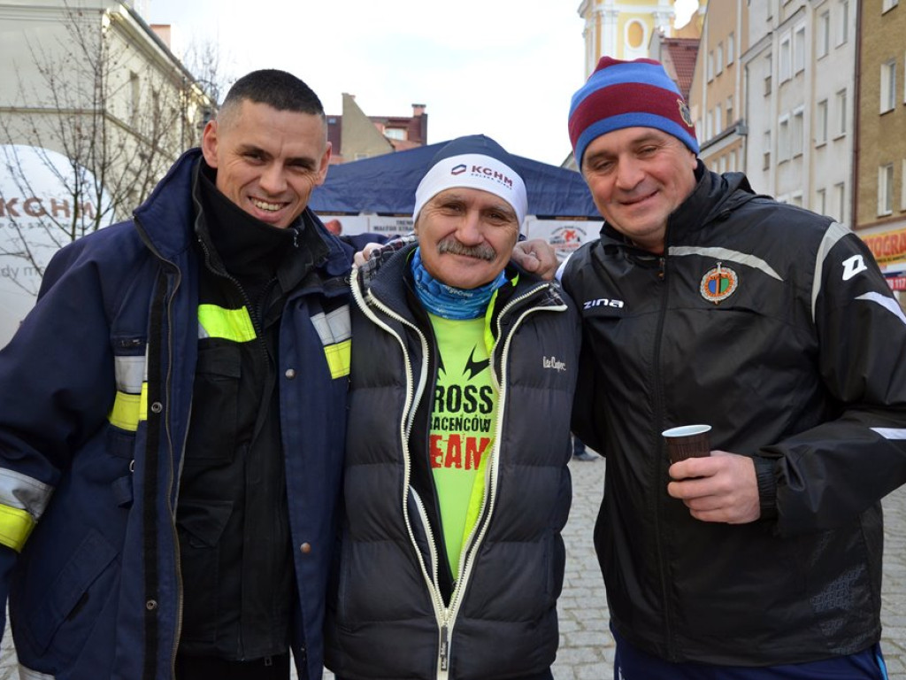 Pobiegło ponad tysiąc osób. Zabrakło koszulek! Witaliśmy nowy rok na sportowo