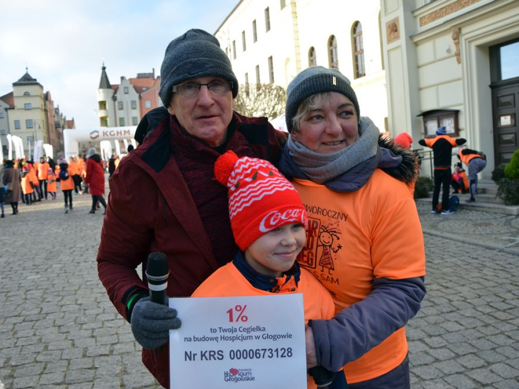 Pobiegło ponad tysiąc osób. Zabrakło koszulek! Witaliśmy nowy rok na sportowo