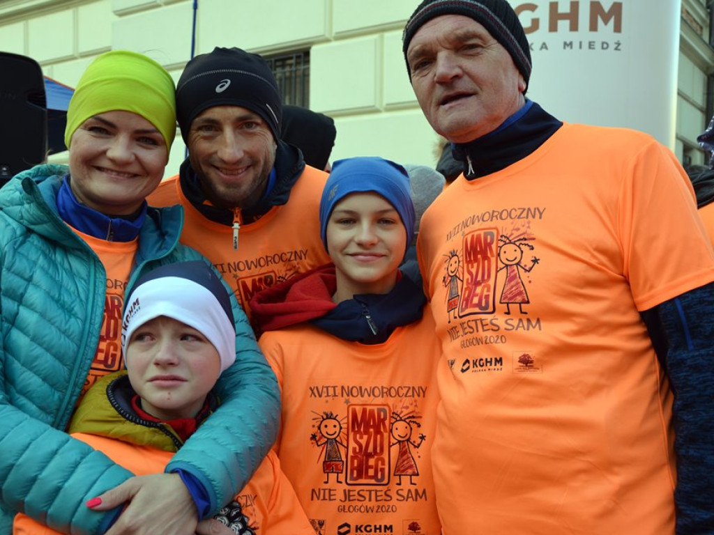 Pobiegło ponad tysiąc osób. Zabrakło koszulek! Witaliśmy nowy rok na sportowo