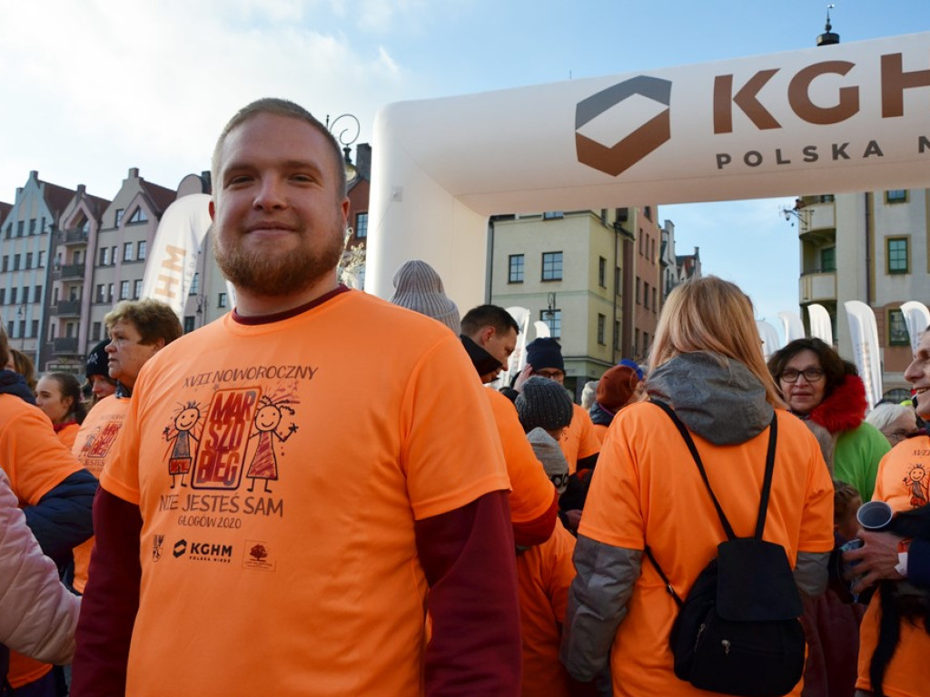 Pobiegło ponad tysiąc osób. Zabrakło koszulek! Witaliśmy nowy rok na sportowo