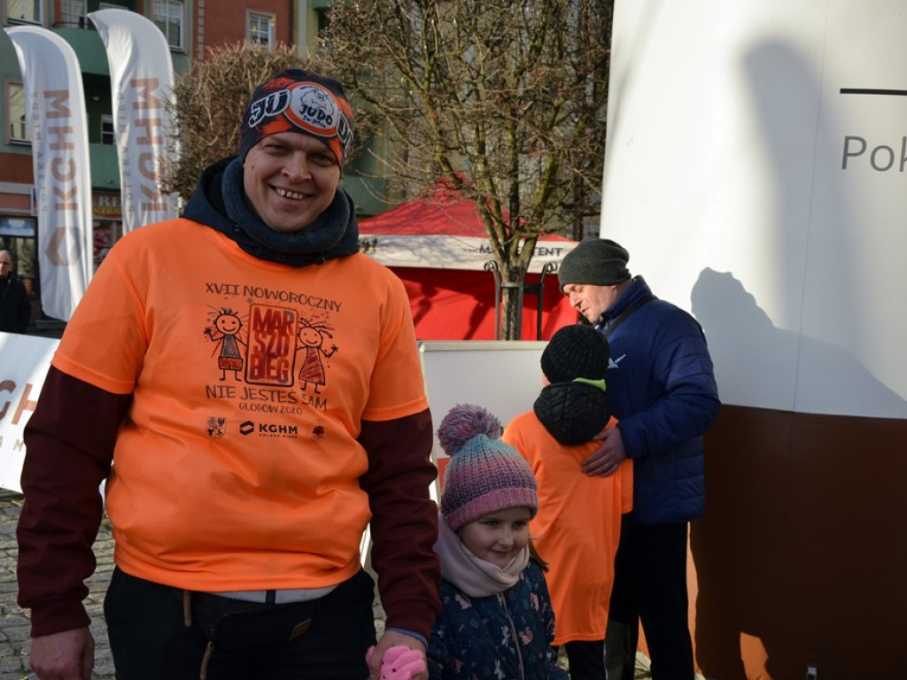 Pobiegło ponad tysiąc osób. Zabrakło koszulek! Witaliśmy nowy rok na sportowo