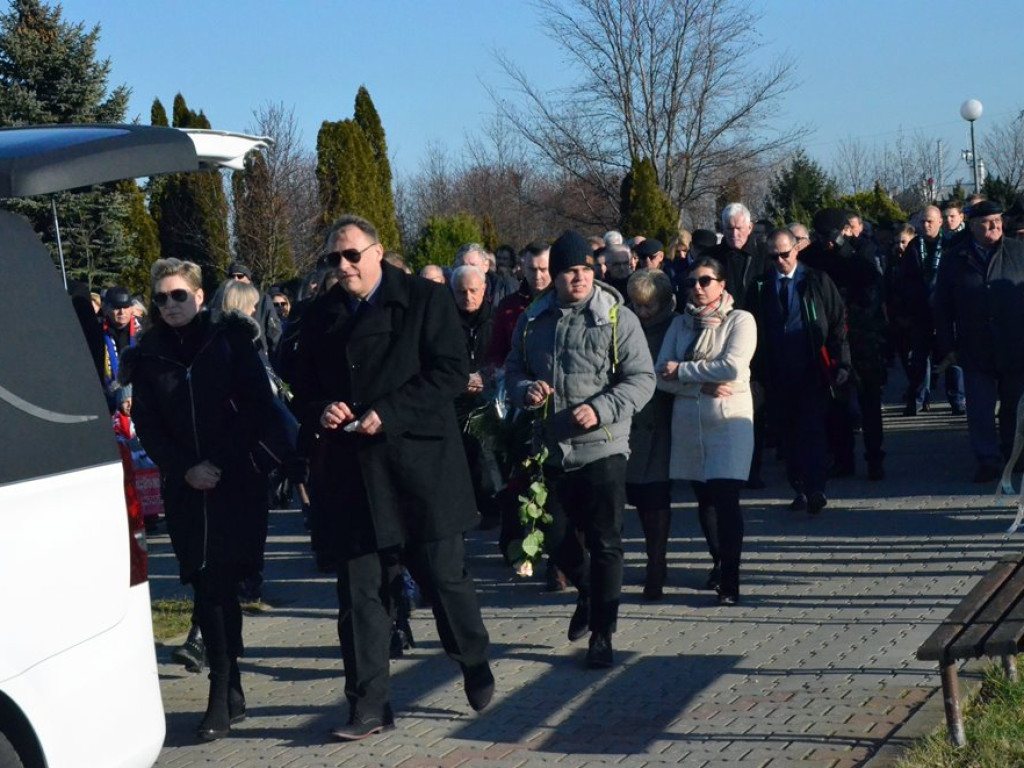 Ostatnie pożegnanie śp. Bronisława Malego. Wybitnego zawodnika, trenera i społecznika