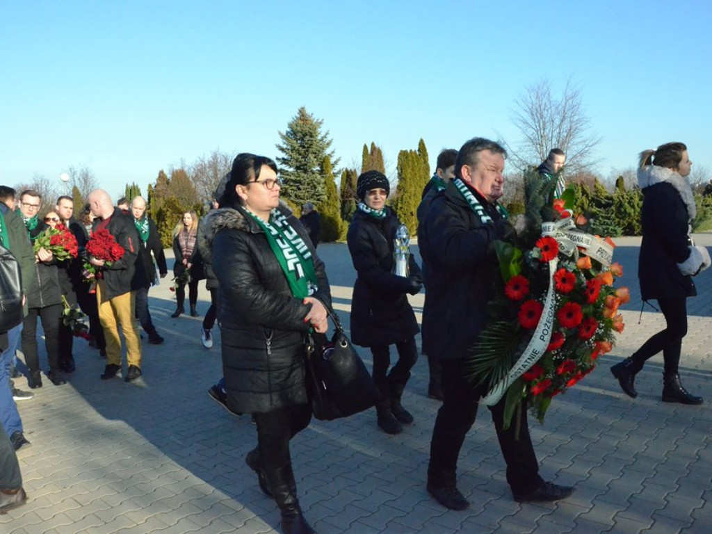Ostatnie pożegnanie śp. Bronisława Malego. Wybitnego zawodnika, trenera i społecznika