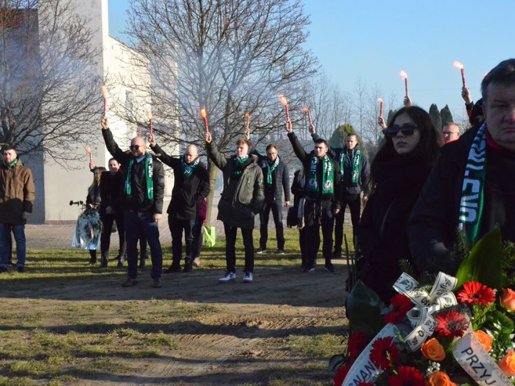 Ostatnie pożegnanie śp. Bronisława Malego. Wybitnego zawodnika, trenera i społecznika