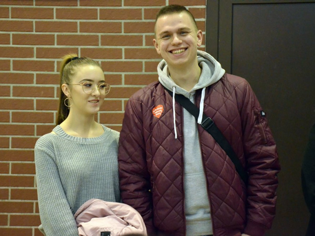 Poloneza czas zacząć. Studniówka maturzystów ZS im. Wyżykowskiego w Głogowie