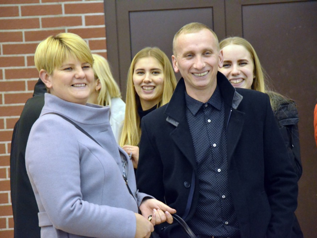 Poloneza czas zacząć. Studniówka maturzystów ZS im. Wyżykowskiego w Głogowie