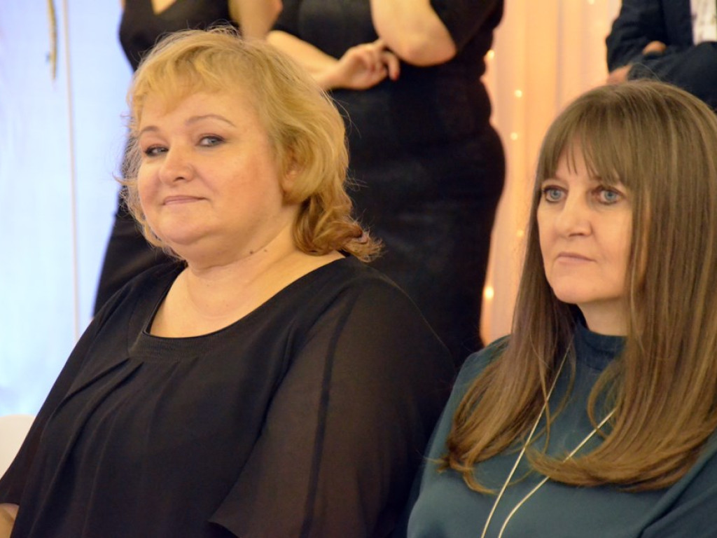Poloneza czas zacząć. Studniówka maturzystów ZS im. Wyżykowskiego w Głogowie