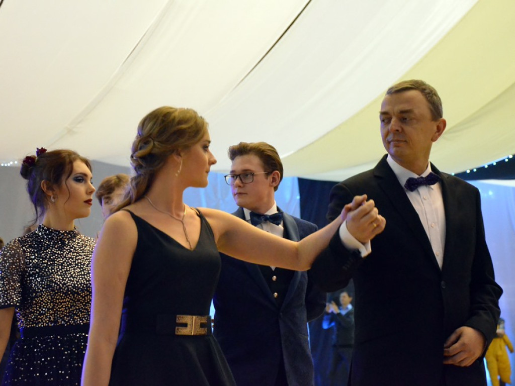 Najważniejszy bal, czyli studniówka w I Liceum Ogólnokształcącym w Głogowie