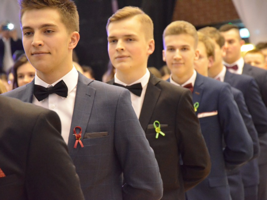 Najważniejszy bal, czyli studniówka w I Liceum Ogólnokształcącym w Głogowie