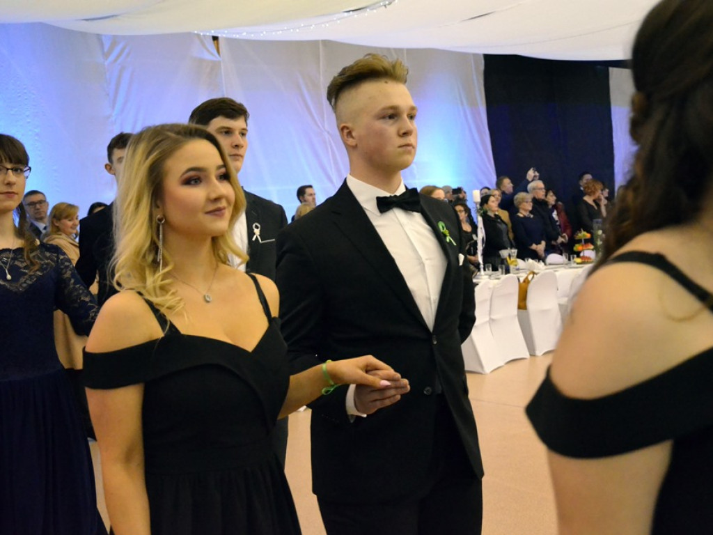 Najważniejszy bal, czyli studniówka w I Liceum Ogólnokształcącym w Głogowie