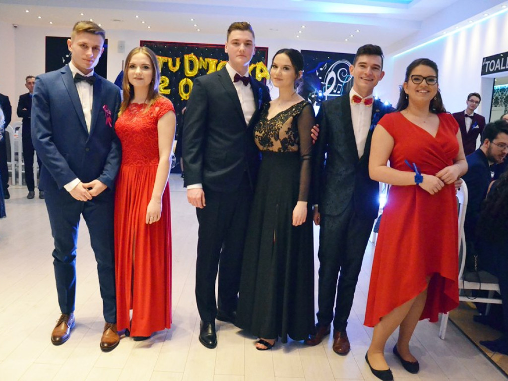 Sto dni do matury. Tak się bawi Zespół Szkół Ekonomicznych w Głogowie