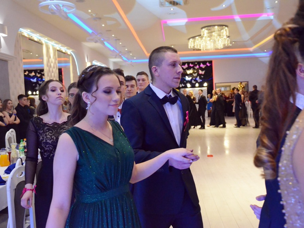 Sto dni do matury. Tak się bawi Zespół Szkół Ekonomicznych w Głogowie