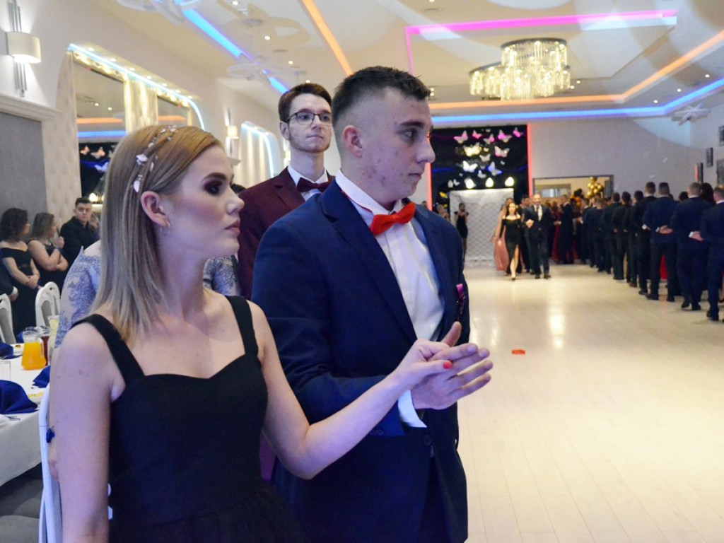 Sto dni do matury. Tak się bawi Zespół Szkół Ekonomicznych w Głogowie