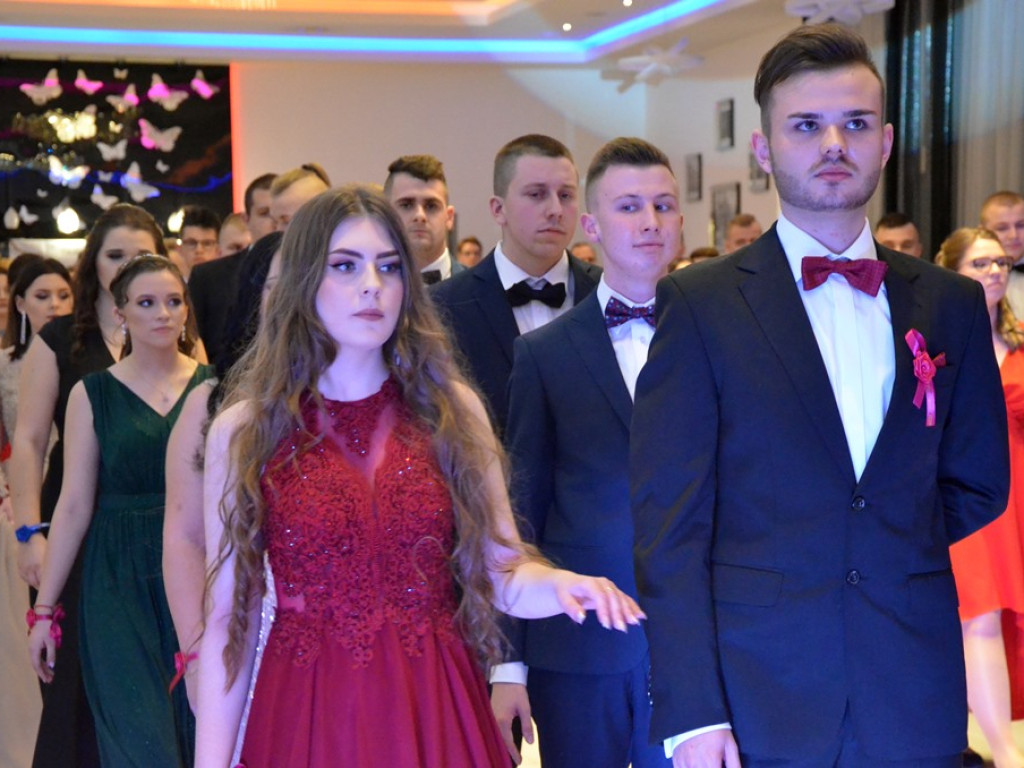 Sto dni do matury. Tak się bawi Zespół Szkół Ekonomicznych w Głogowie