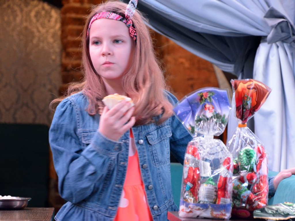 Bal karnawałowy z fundacją Owoc Głogu. Bawiły się całe rodziny