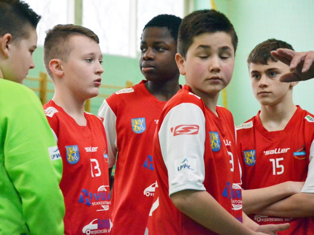 Chłopcy Chrobrego przegrali dwa mecze. Trener podkreśla, że gra była zadowalająca