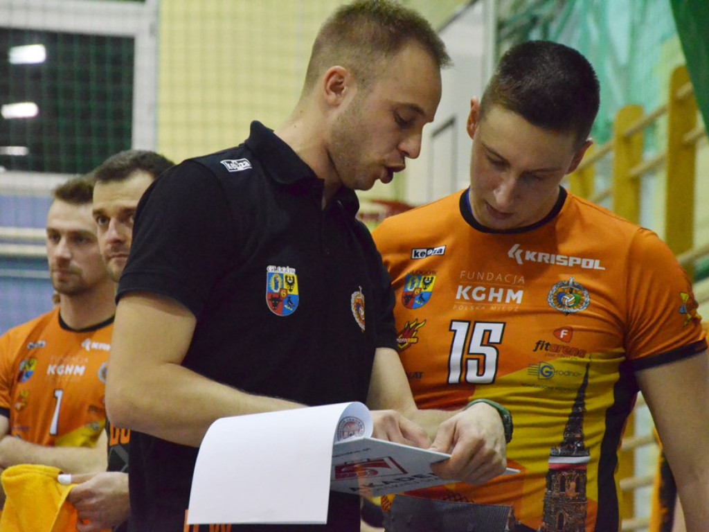 SPS Chrobry przegrał z Mickiewiczem po tie-breaku. Była walka i zaangażowanie