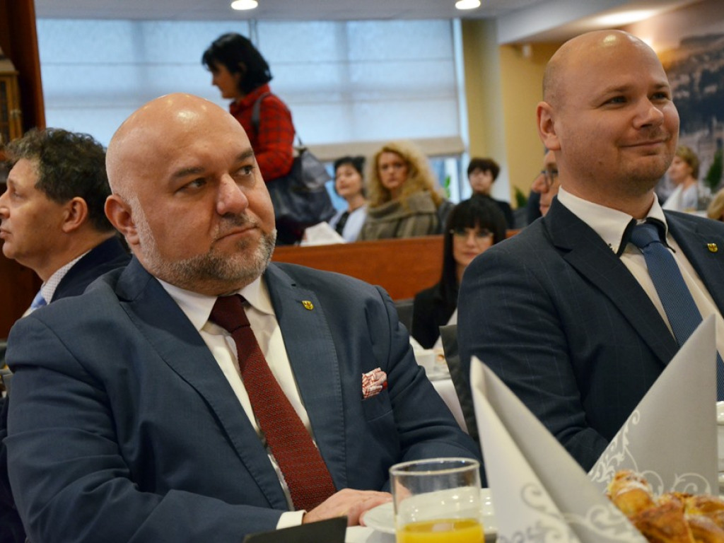 Złote Herby Powiatu wręczone! W tym roku przyznano dziesięć wyróżnień