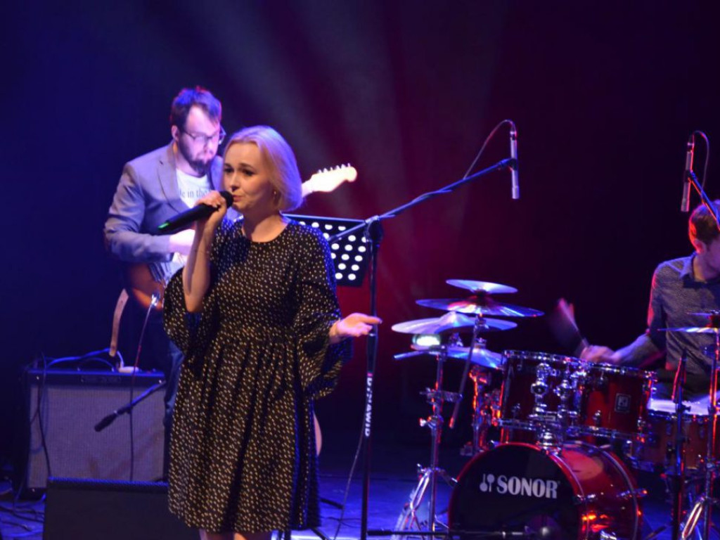 Osiecka zabrzmiała w głogowskim teatrze. Wyjątkowy koncert piosenek to pomysł muzyków związanych z Głogowem