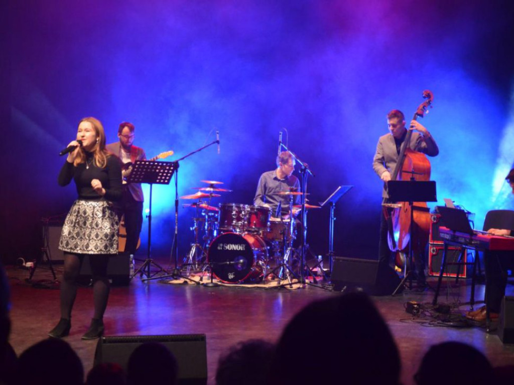 Osiecka zabrzmiała w głogowskim teatrze. Wyjątkowy koncert piosenek to pomysł muzyków związanych z Głogowem
