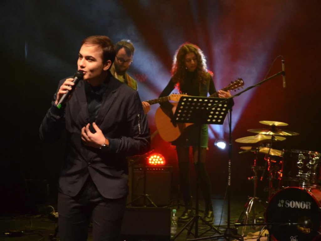 Osiecka zabrzmiała w głogowskim teatrze. Wyjątkowy koncert piosenek to pomysł muzyków związanych z Głogowem