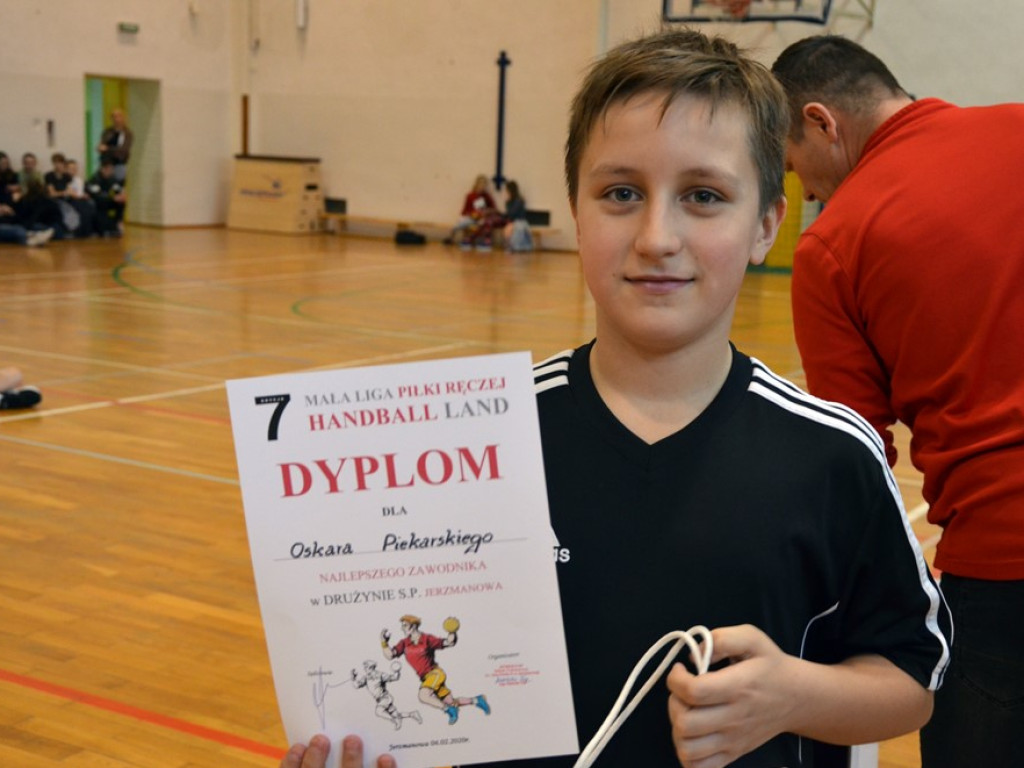 Miejska dwunastka najlepsza w Handball Land w Jerzmanowej! Dzieci grały w piłkę ręczną