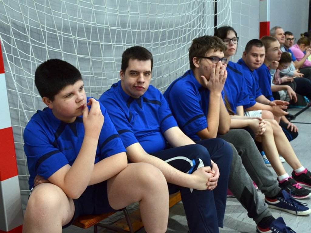 Walentynkowy Integracyjny Turniej Bocci. Udział w nim wzięło kilka zespołów