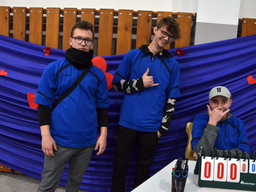 Walentynkowy Integracyjny Turniej Bocci. Udział w nim wzięło kilka zespołów