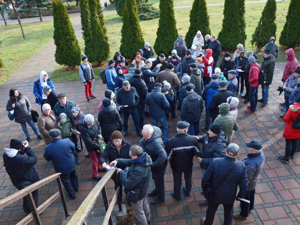 Trochę historii o głogowskich pomnikach podczas zimowych ferii. Chętnych ponad 80 osób