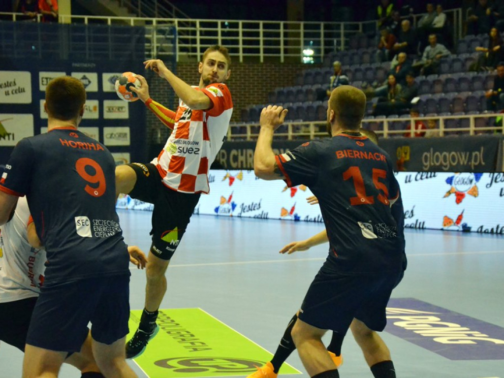 Chrobry zatopił Pogoń po rzutach karnych! Genialny ten nasz Rafał Stachera