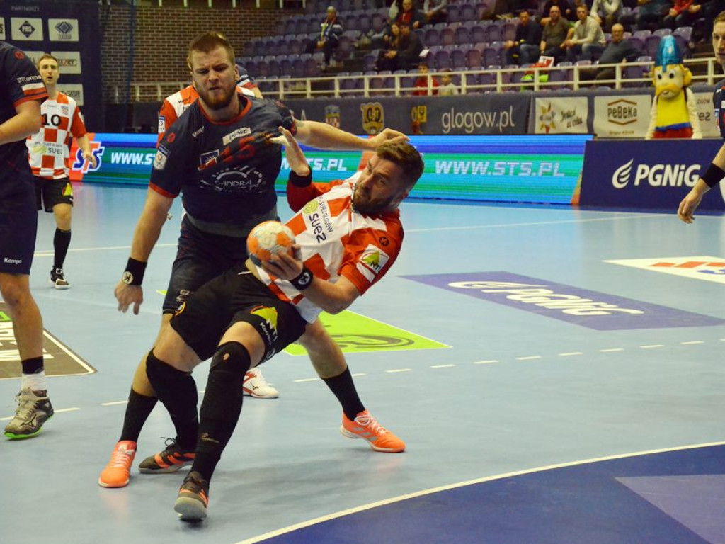 Chrobry zatopił Pogoń po rzutach karnych! Genialny ten nasz Rafał Stachera