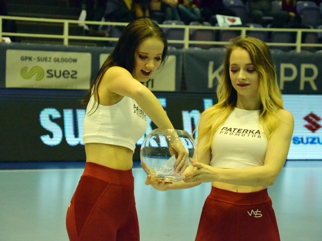 Chrobry zatopił Pogoń po rzutach karnych! Genialny ten nasz Rafał Stachera