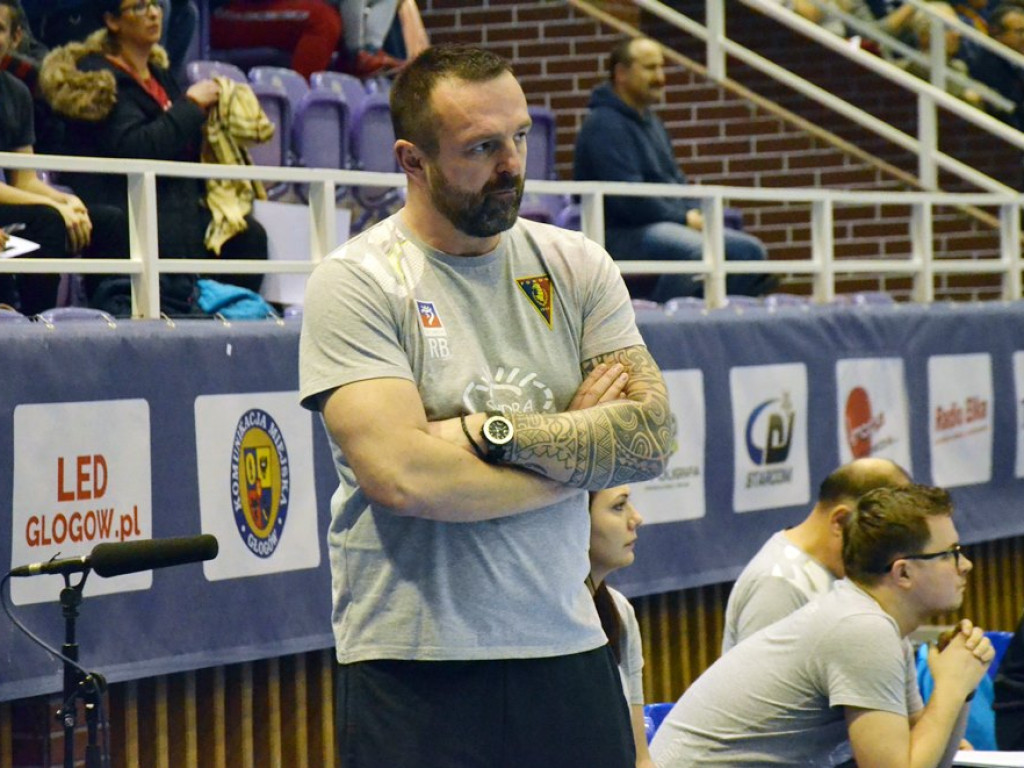 Chrobry zatopił Pogoń po rzutach karnych! Genialny ten nasz Rafał Stachera