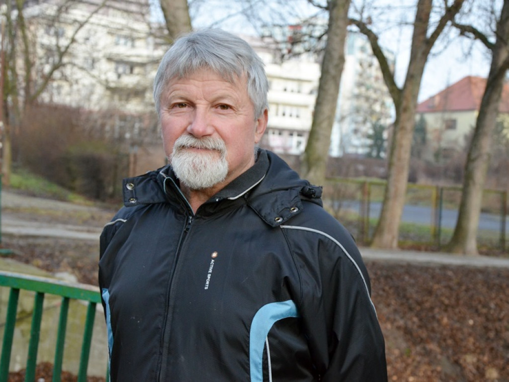 Walentynkowy bieg w parku przy ulicy Budowlanych! Na starcie nie zabrakło pocałunków