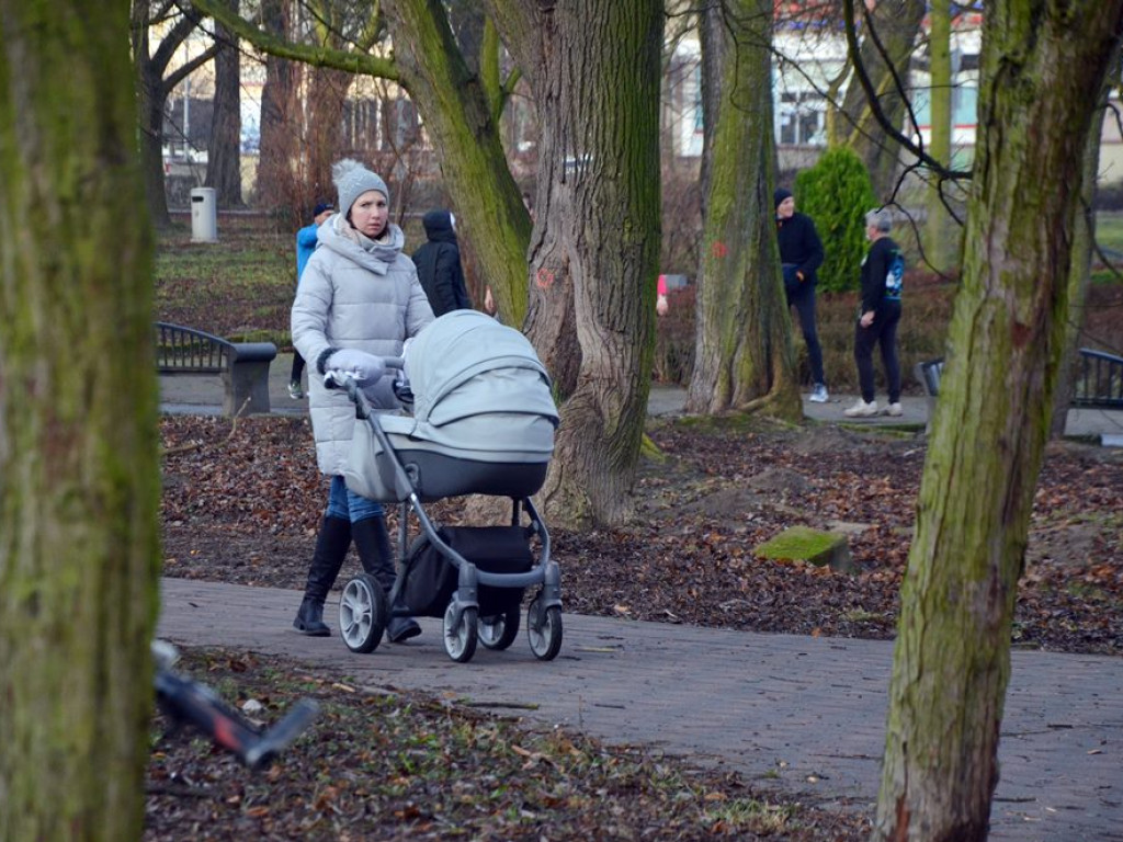 Walentynkowy bieg w parku przy ulicy Budowlanych! Na starcie nie zabrakło pocałunków