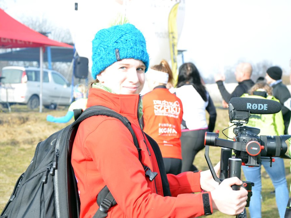 Taki bieg miłości! Walentynki z Jurkiem Górskim i Fundacją Hospicjum Głogowskie na motocrossowym torze