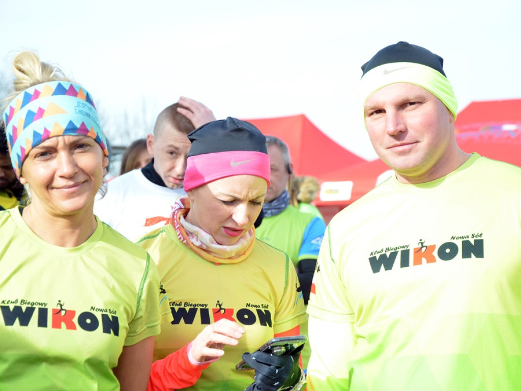 Taki bieg miłości! Walentynki z Jurkiem Górskim i Fundacją Hospicjum Głogowskie na motocrossowym torze