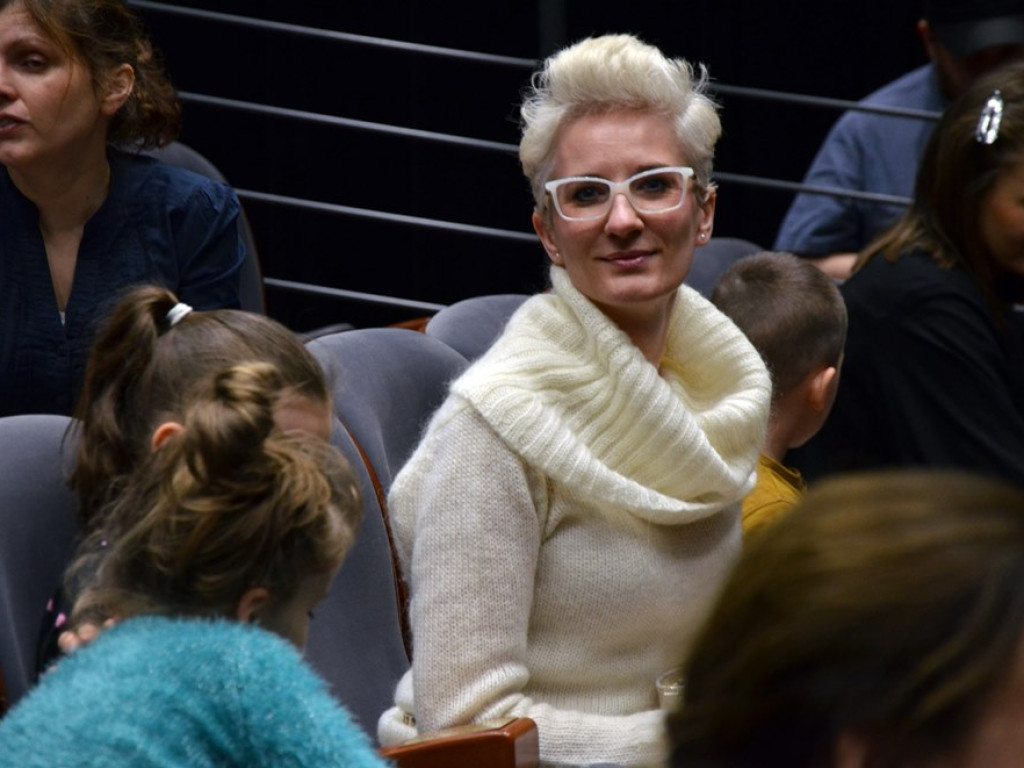 Renifer Niko ratował zimę. Spektakl dla dzieci w miejskim teatrze