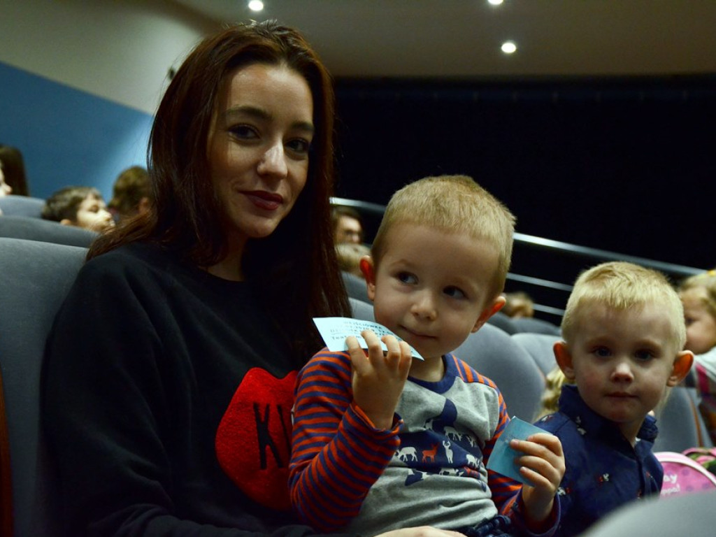 Renifer Niko ratował zimę. Spektakl dla dzieci w miejskim teatrze