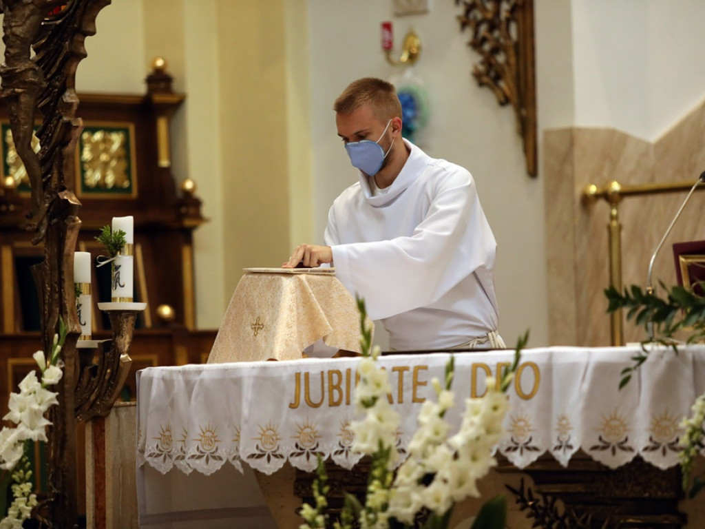 50 lat kapłaństwa proboszcza Janusza Idzika! Były kwiaty i życzenia