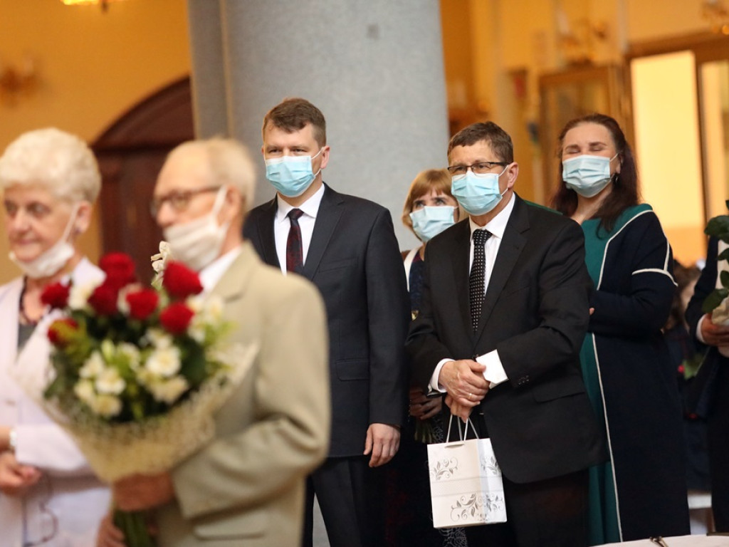 50 lat kapłaństwa proboszcza Janusza Idzika! Były kwiaty i życzenia