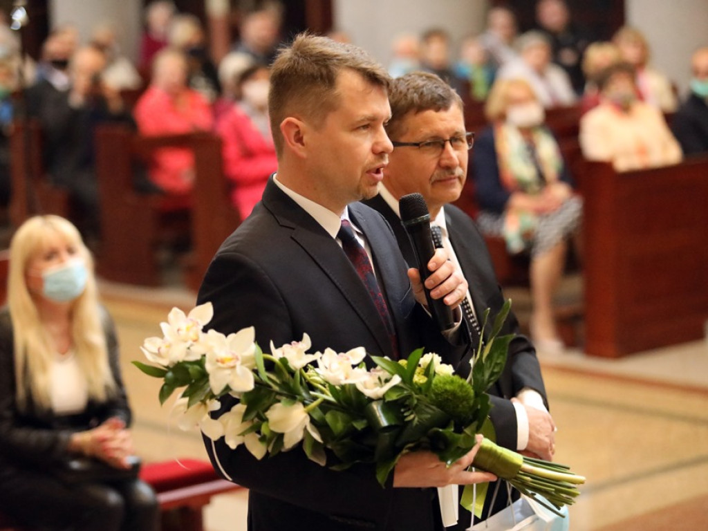 50 lat kapłaństwa proboszcza Janusza Idzika! Były kwiaty i życzenia