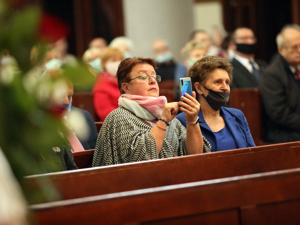 50 lat kapłaństwa proboszcza Janusza Idzika! Były kwiaty i życzenia