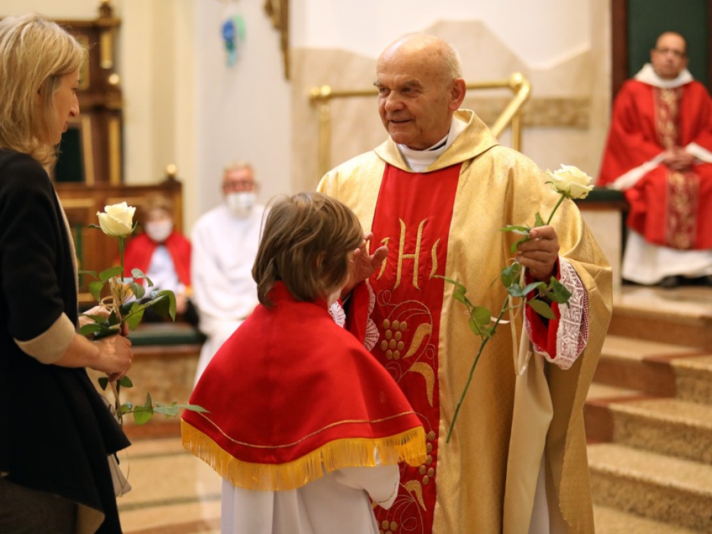 50 lat kapłaństwa proboszcza Janusza Idzika! Były kwiaty i życzenia