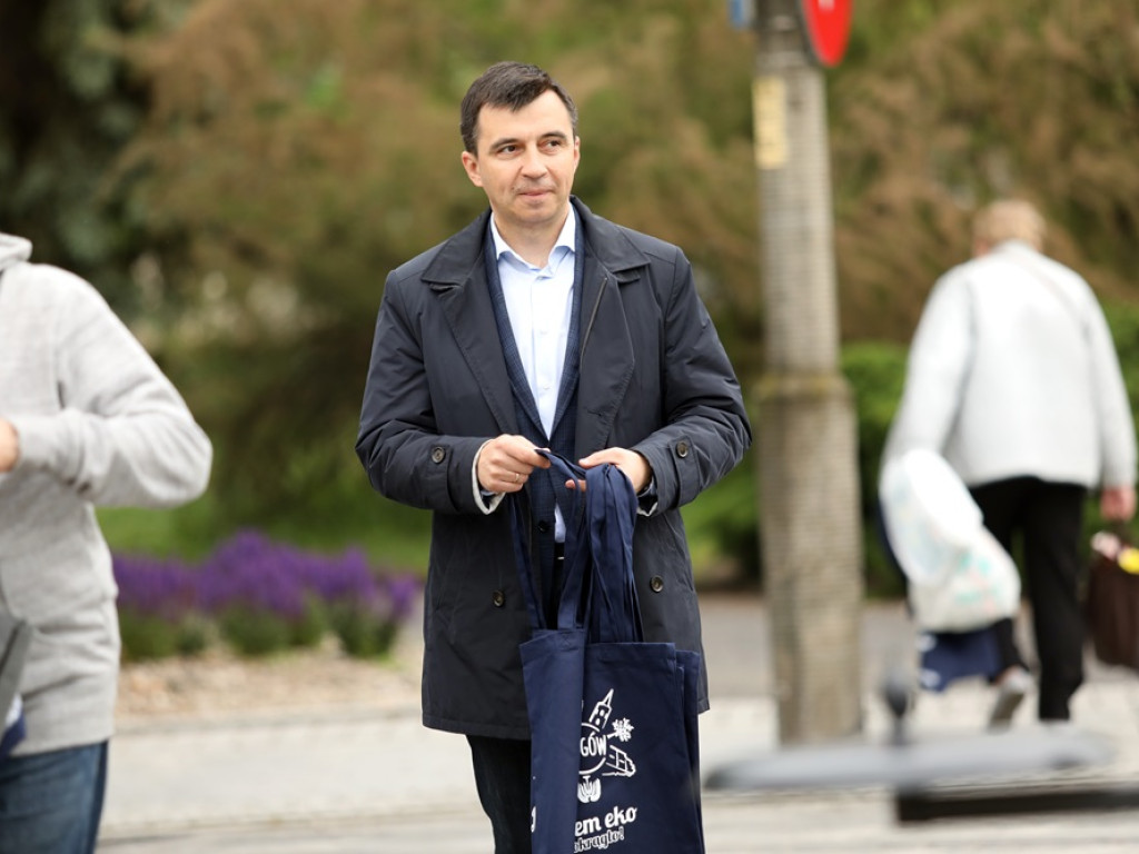 Ekologiczne torby od prezydenta w Światowym Dniu Środowiska