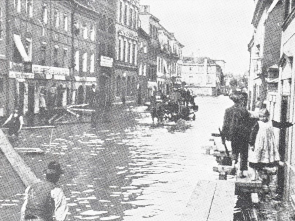 Największa powódź XX wieku w Głogowie [ZDJĘCIA]